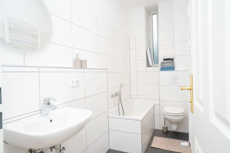 Möbliertes Zimmer in einer 3-Zimmer-Wohnung in Friedrichshain — photo 1